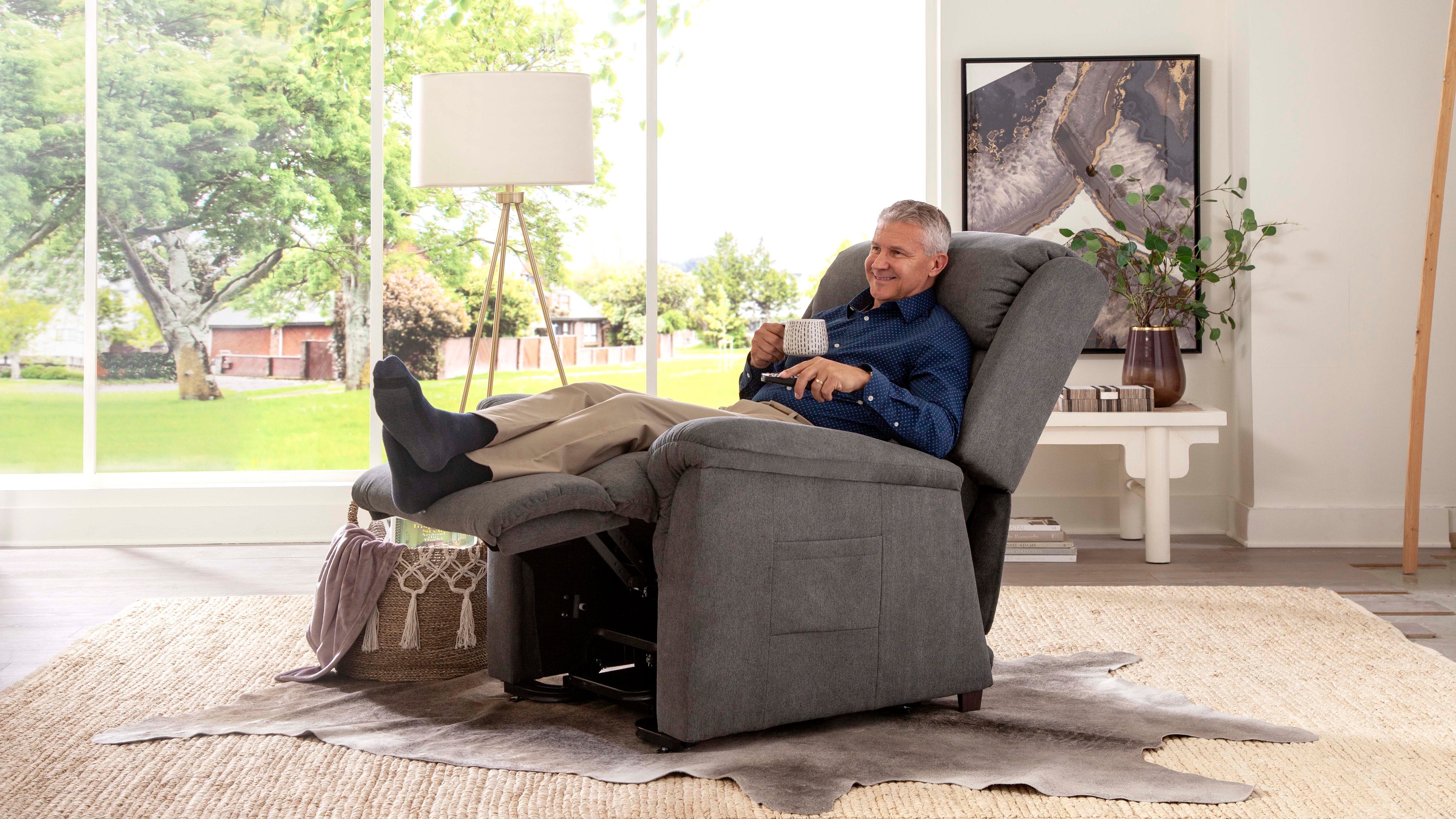 The Different Massage and Heat Features for your UltraComfort Lift Chair Recliner